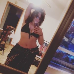 Meet your Posher, Tina